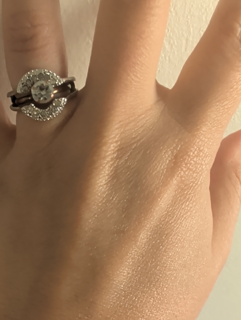 Fluted Ring Guard - Picture 3 of 3